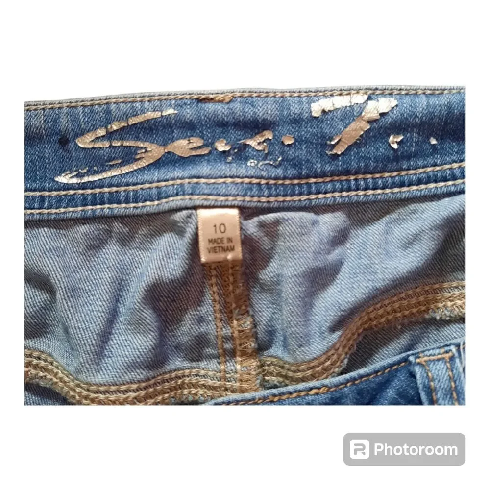 Seven7 Distressed Denim Bermuda Shorts MY3107